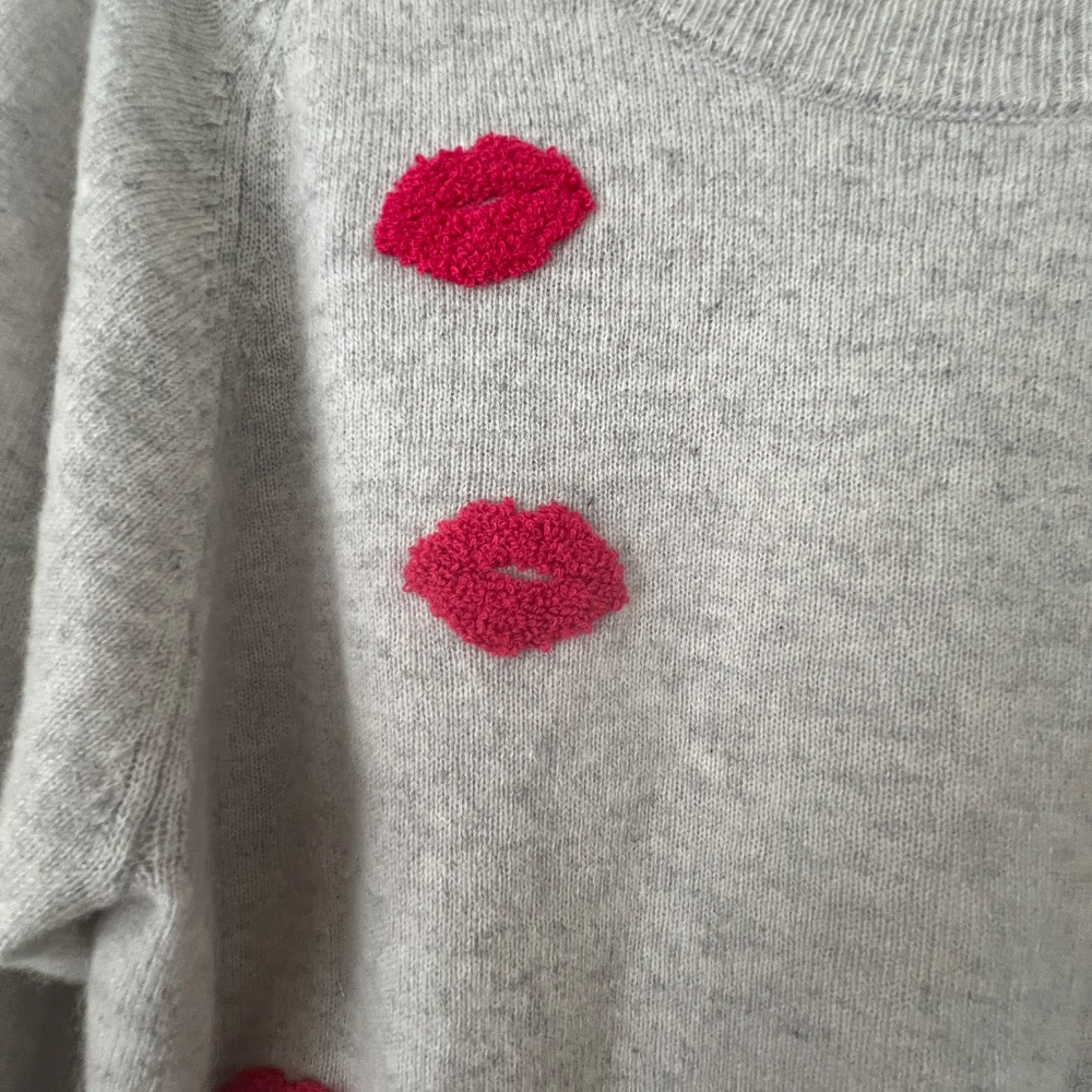 hot pink Lip Sweater - Picture 4 of 5
